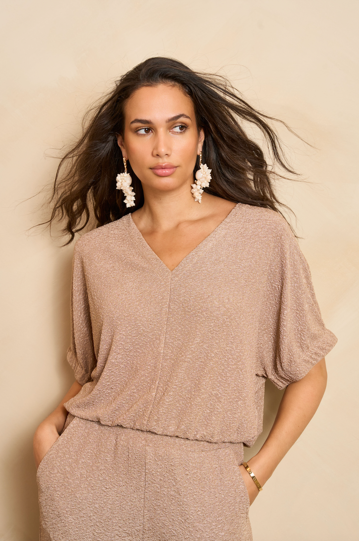 Lofty Manner Top Gold
