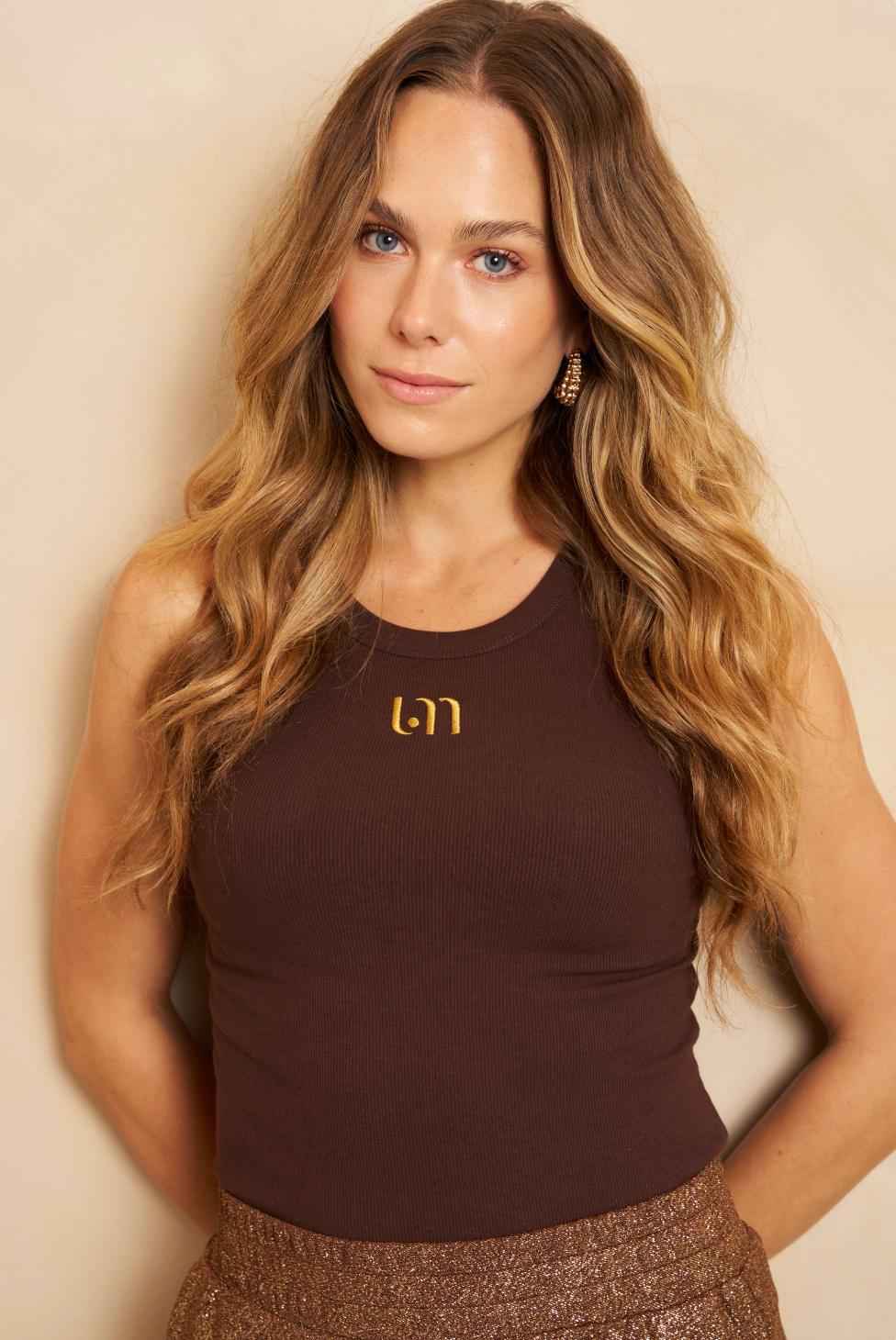 Lofty manner Top Esra Brown