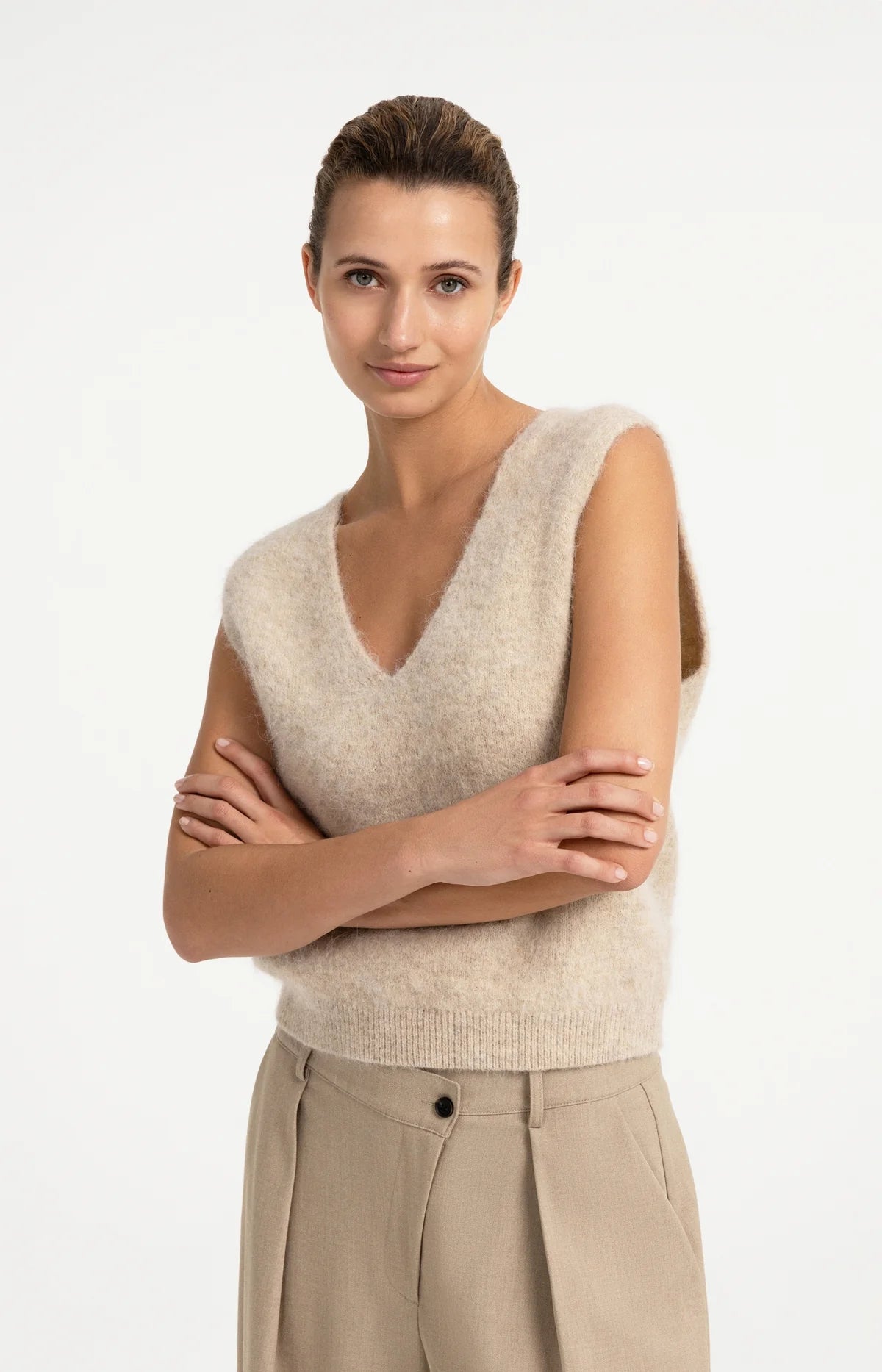 YAYA Zacht Gebreide Spencer Met Diepe V-hals Beige Melange
