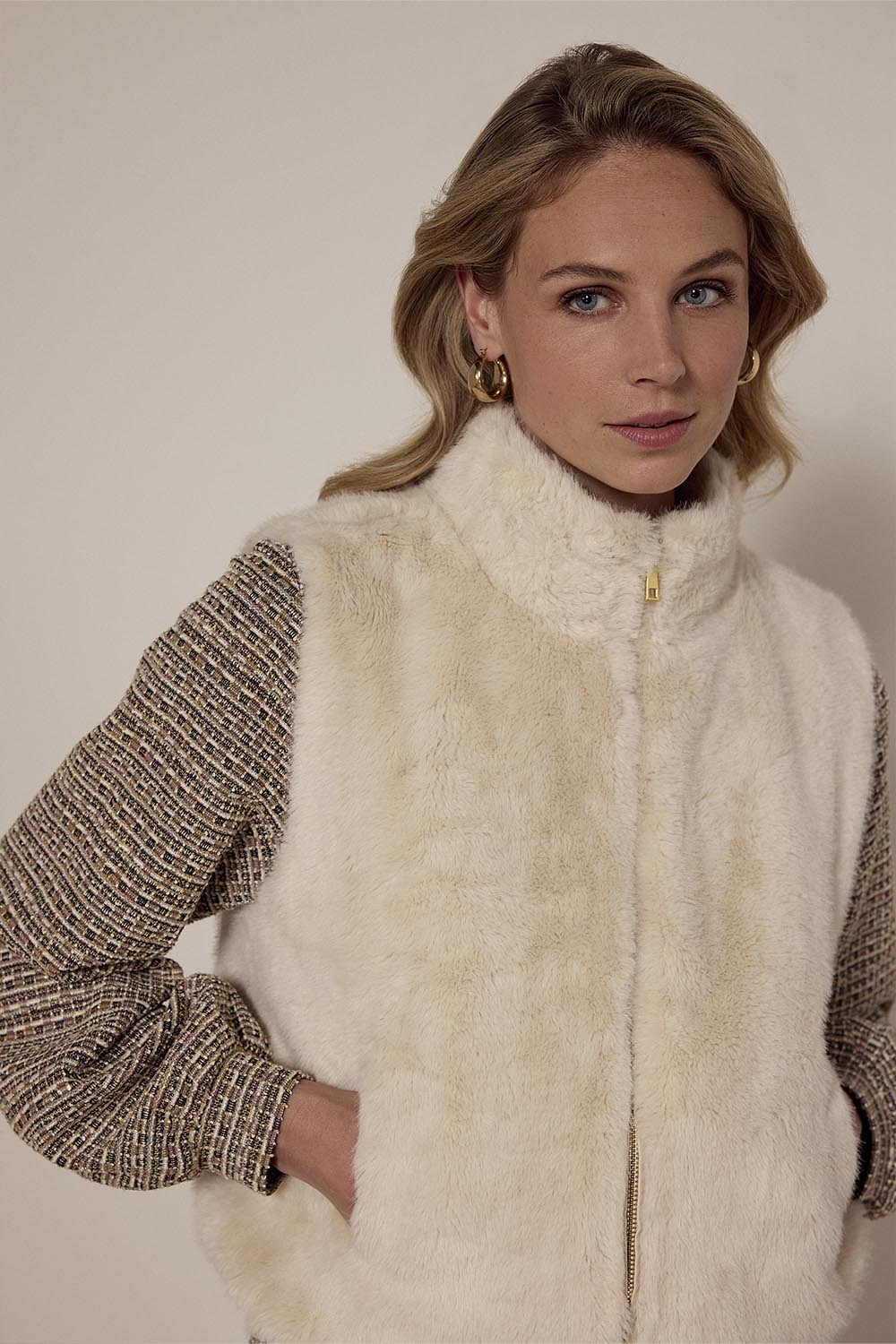 Tramontana Faux Fur Vest Balloon Stone