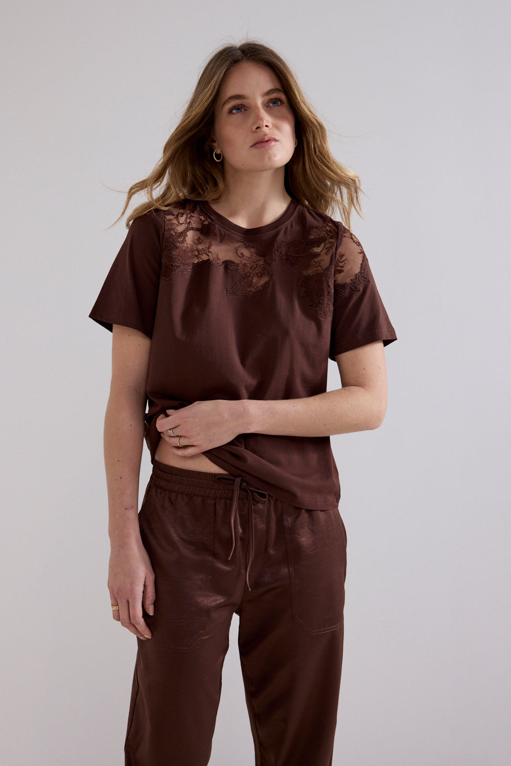 Tramontana T-shirt Lace Insert Chocolade