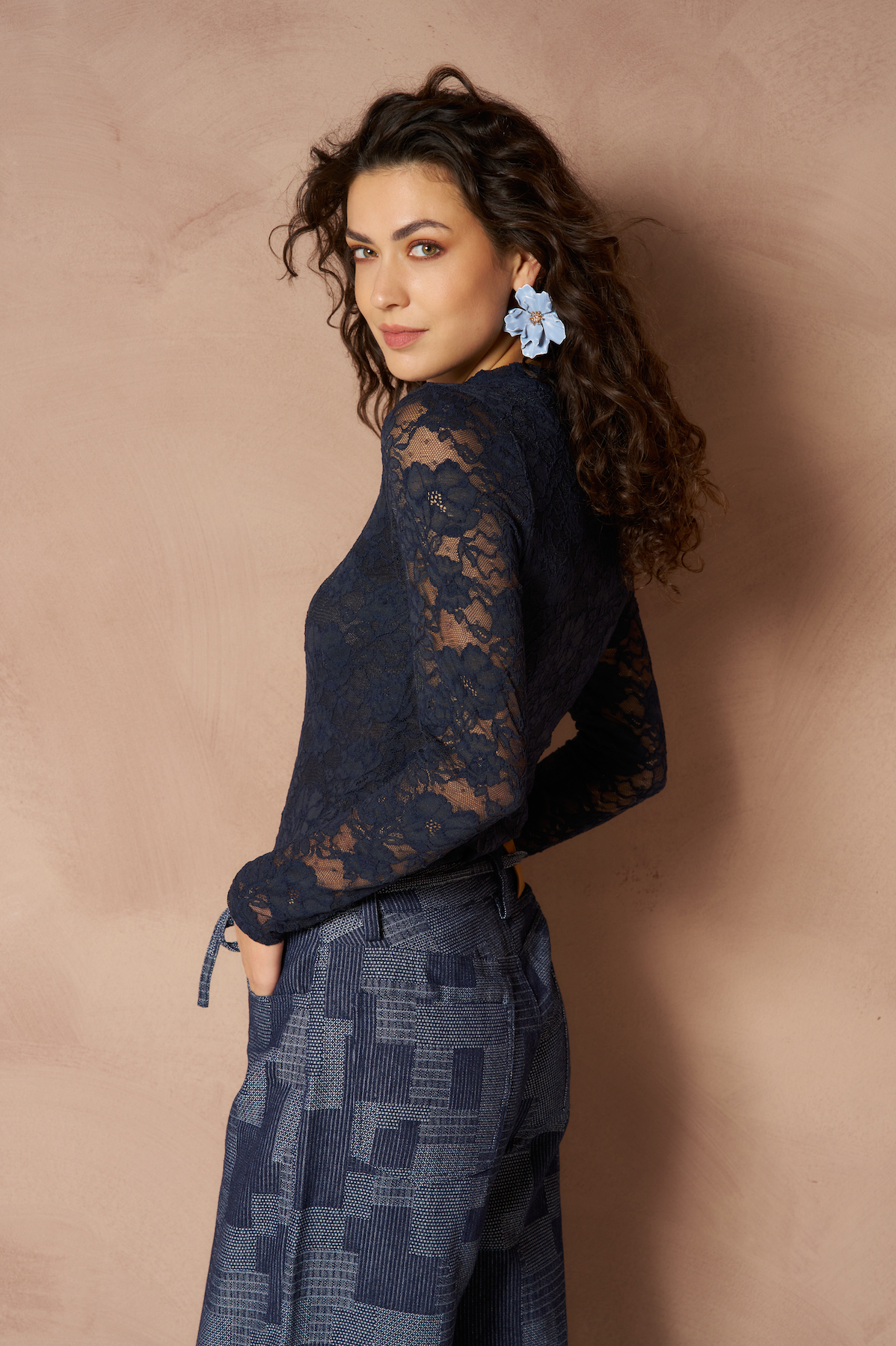 Lofty Manner Top Irea Classic Lace Dark Blue