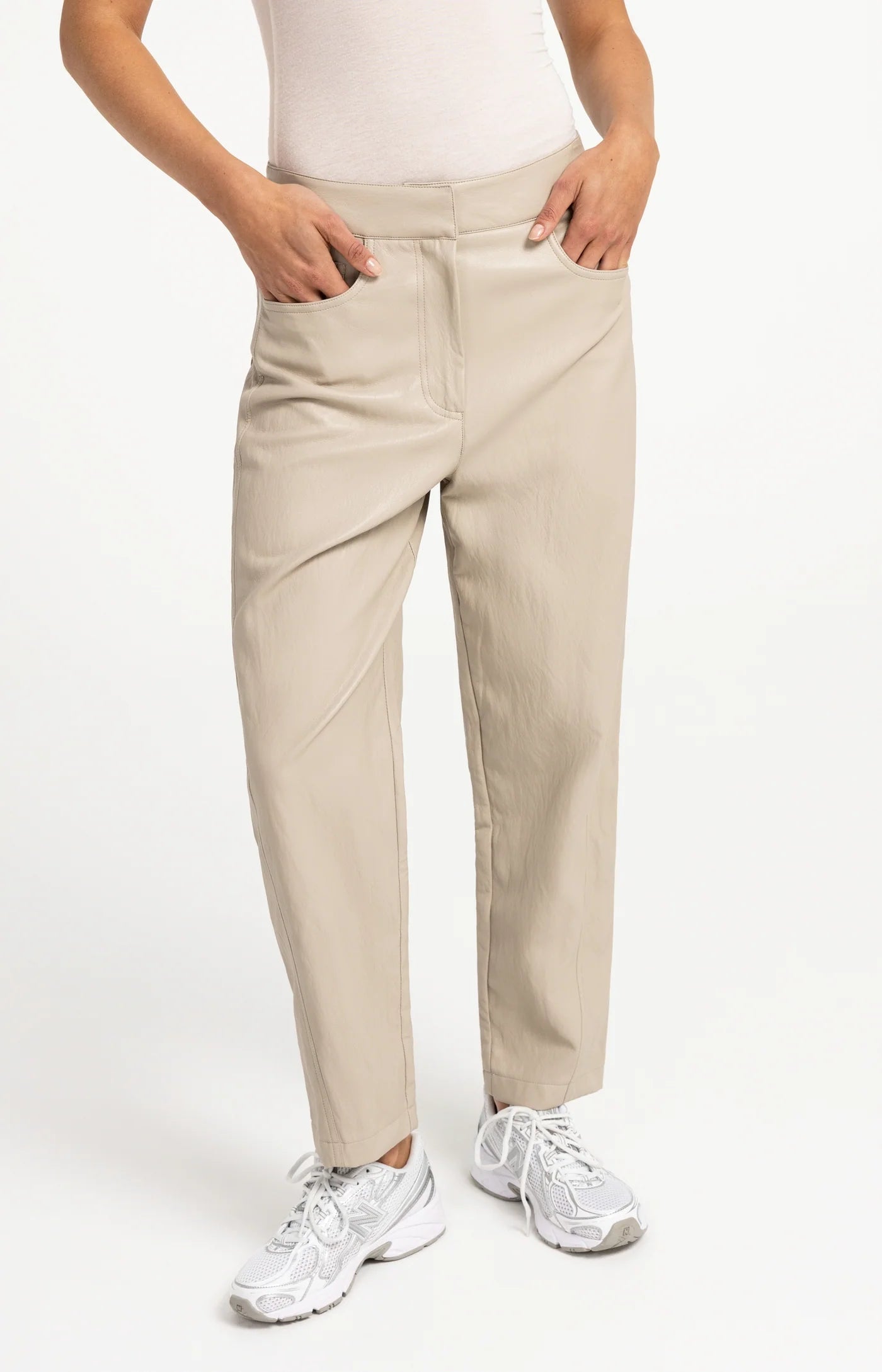 YAYA Kunstleren Broek Met Wortelmodel En Siernaden Grey