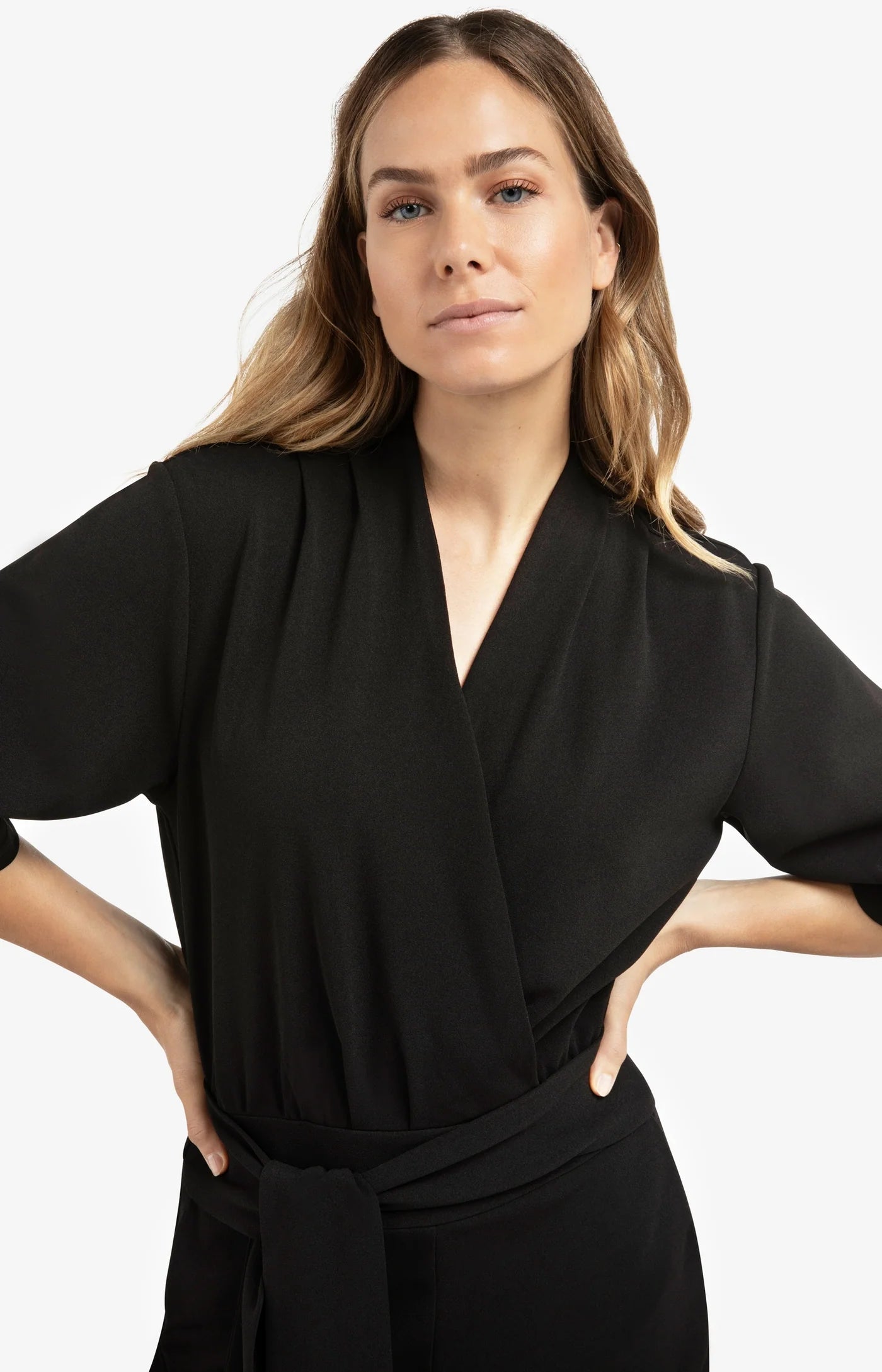 YAYA Jersey Jumpsuit Met Korte Mouwen En Strikceintuur Zwart