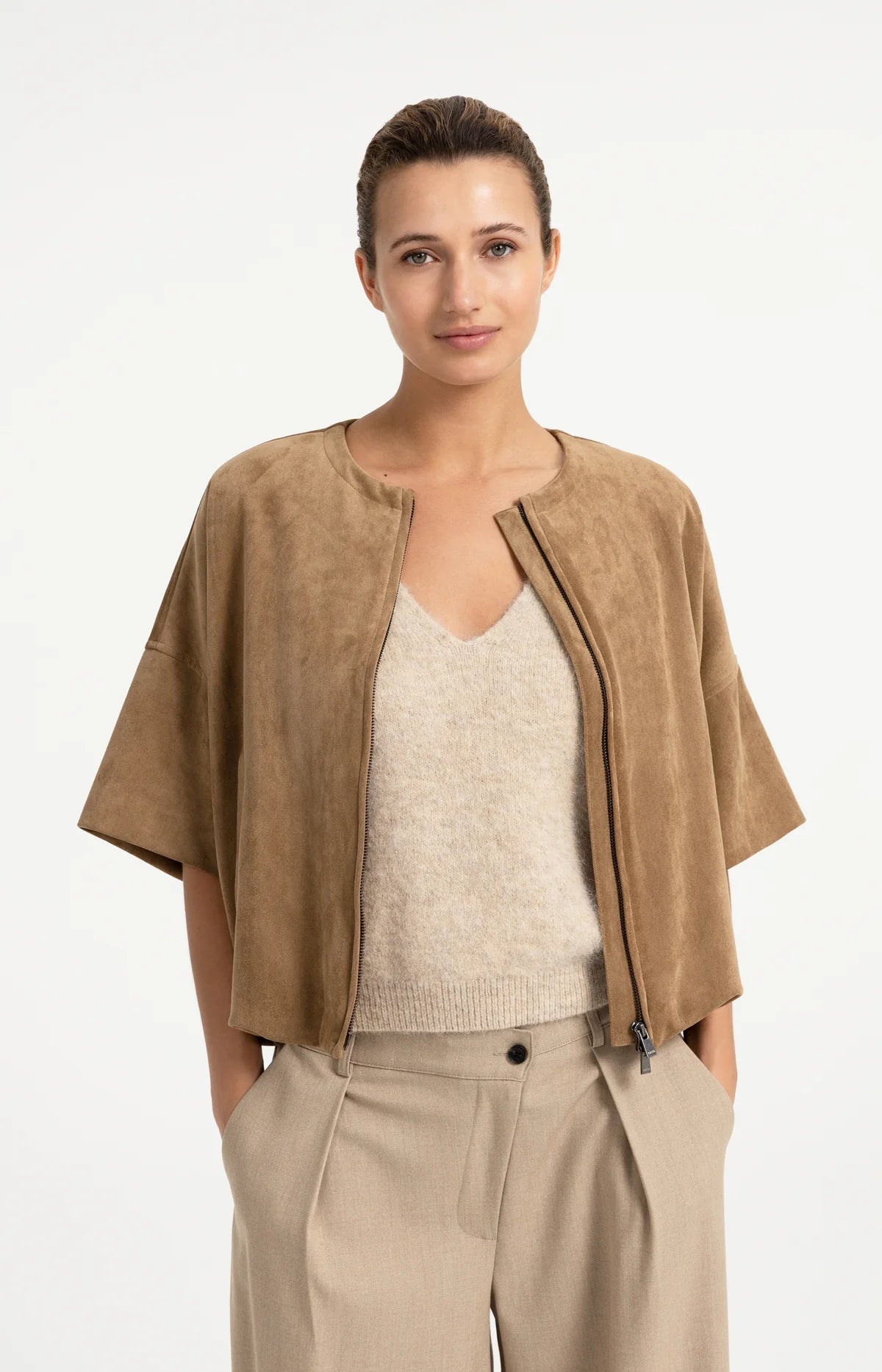 YAYA Zacht Gebreide Spencer Met Diepe V-hals Beige Melange
