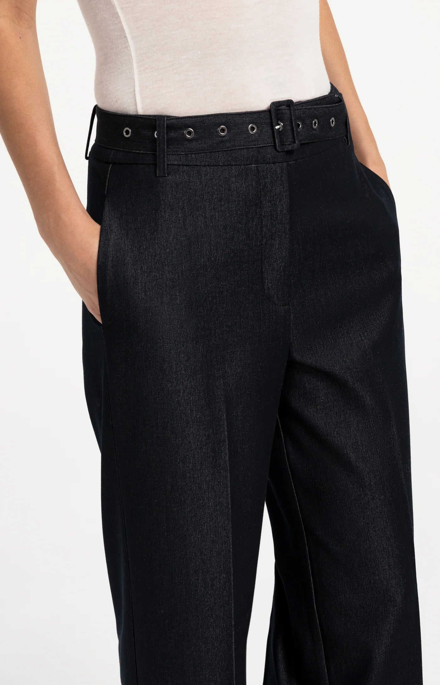 YAYA Geweven Broek Met Ceintuur En Subtiele Glans Cat Black